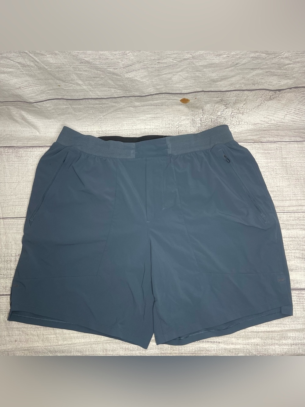 Lululemon Men’s XL Blue Active Shorts
